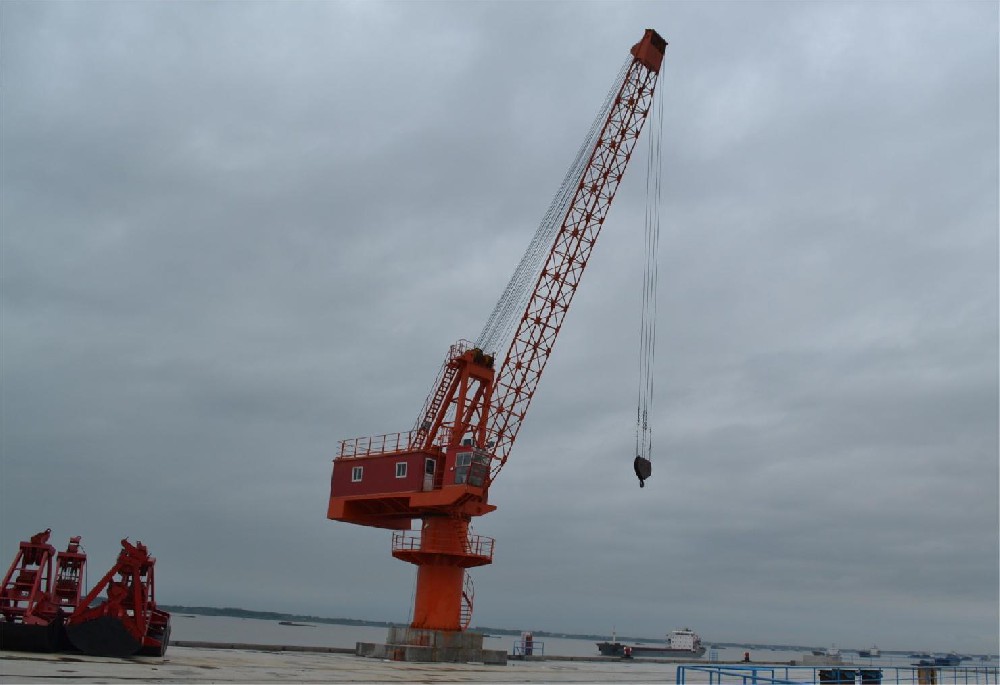 港口高鹽環(huán)境下機(jī)械設(shè)備的耐腐蝕防護(hù)一般有哪些？